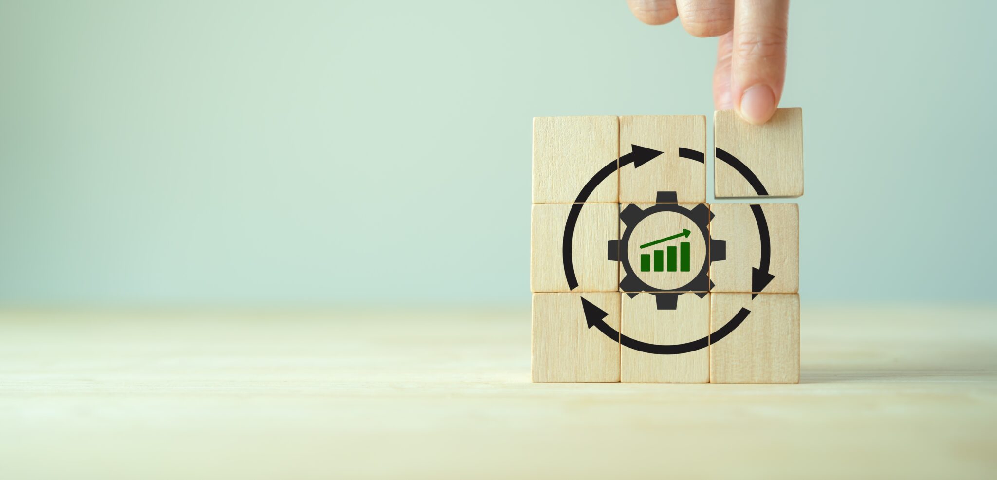 KPI分析と改善のPDCAプロセス